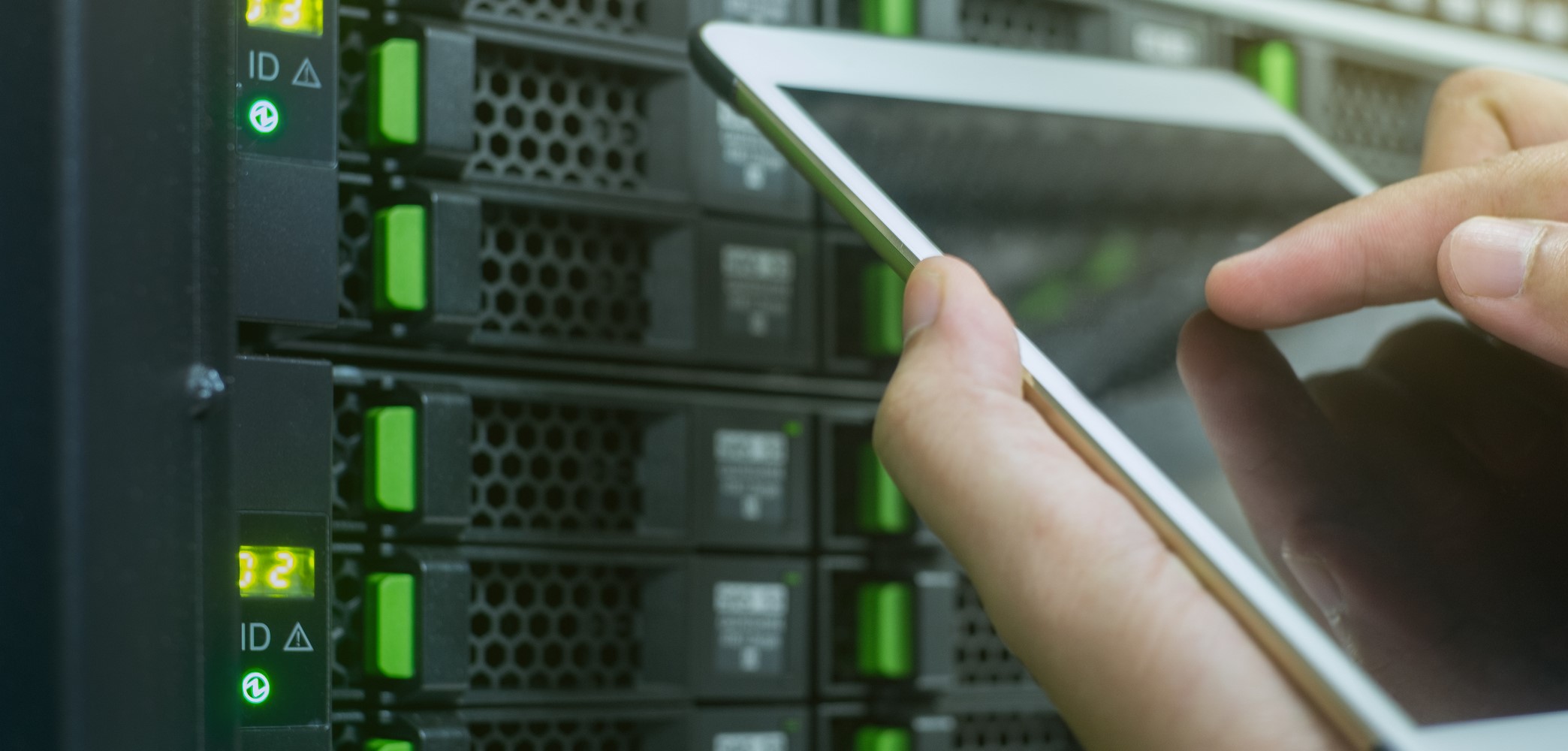 CBRS vs. Private LTE Networks in Data Centers